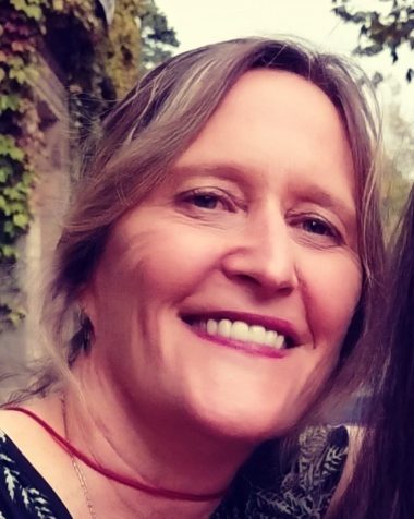Janet Heard 